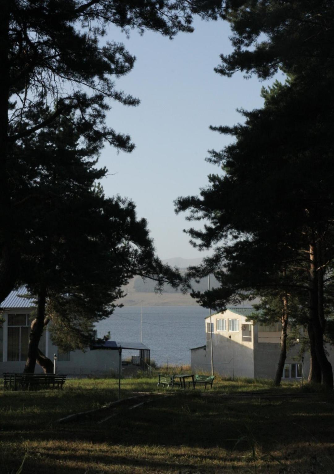 Tsalka Hotel Eksteriør billede